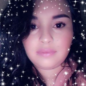 Meet your Posher, Roxana